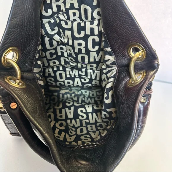 Marc Jacobs Classic Q Hillier Hobo Pebbled Leather Bag Black Brown Gold Hardwear - Picture 15 of 16
